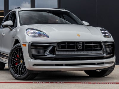 2026 Porsche Macan Macan GTS