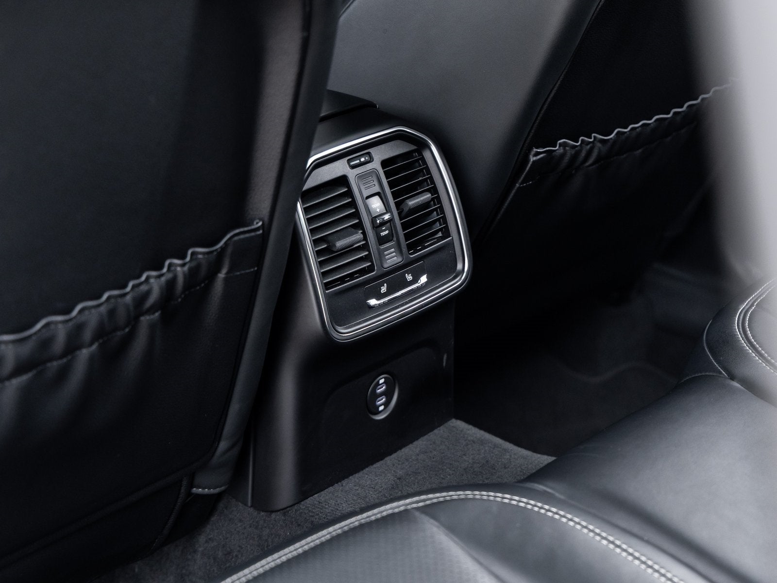 2023 Porsche Macan Macan GTS (MY23)