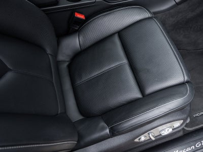 2023 Porsche Macan Macan GTS (MY23)