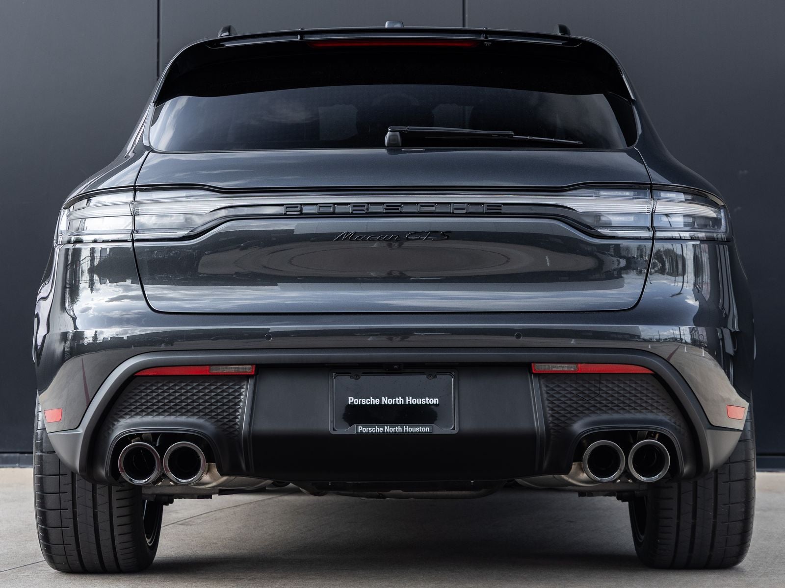 2026 Porsche Macan Macan GTS