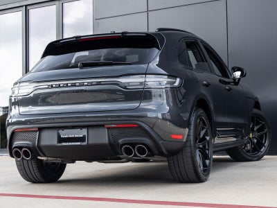 2026 Porsche Macan Macan GTS