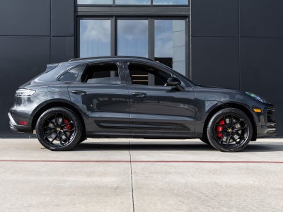 2026 Porsche Macan Macan GTS