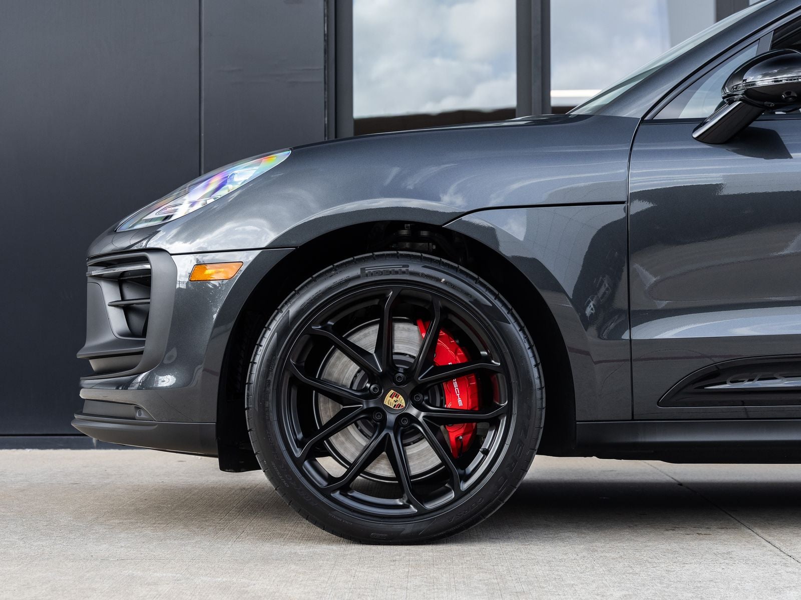 2026 Porsche Macan Macan GTS