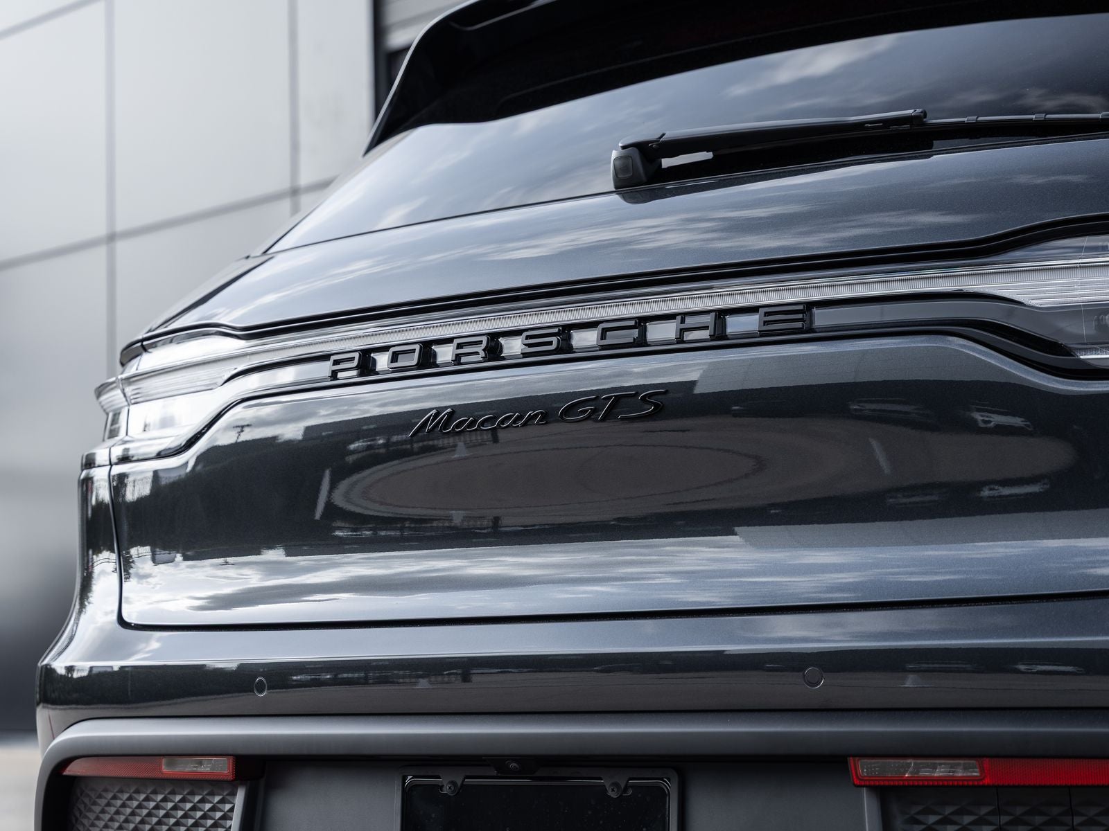 2026 Porsche Macan Macan GTS