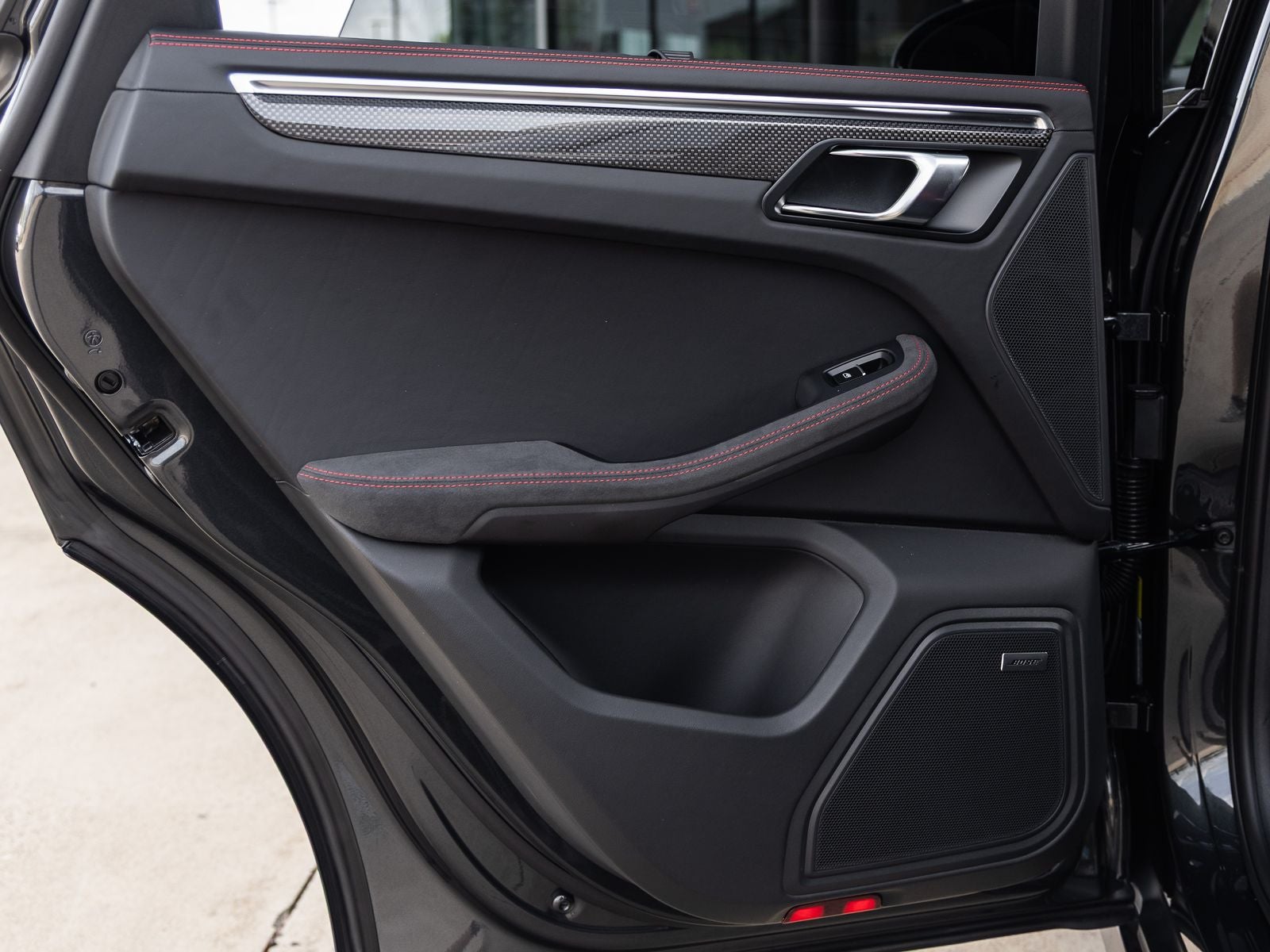 2026 Porsche Macan Macan GTS