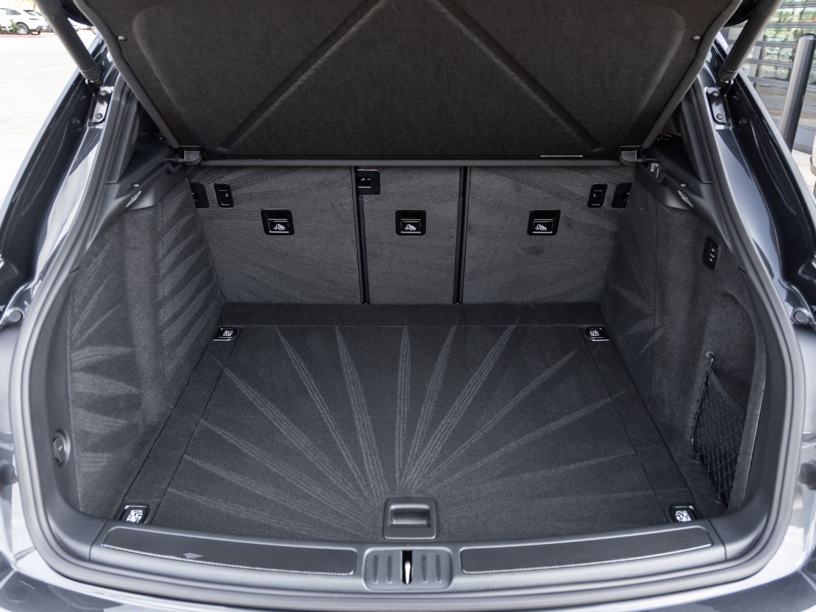 2026 Porsche Macan Macan GTS