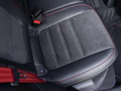 2026 Porsche Macan Macan GTS