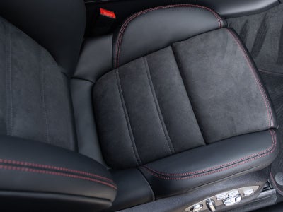 2026 Porsche Macan Macan GTS