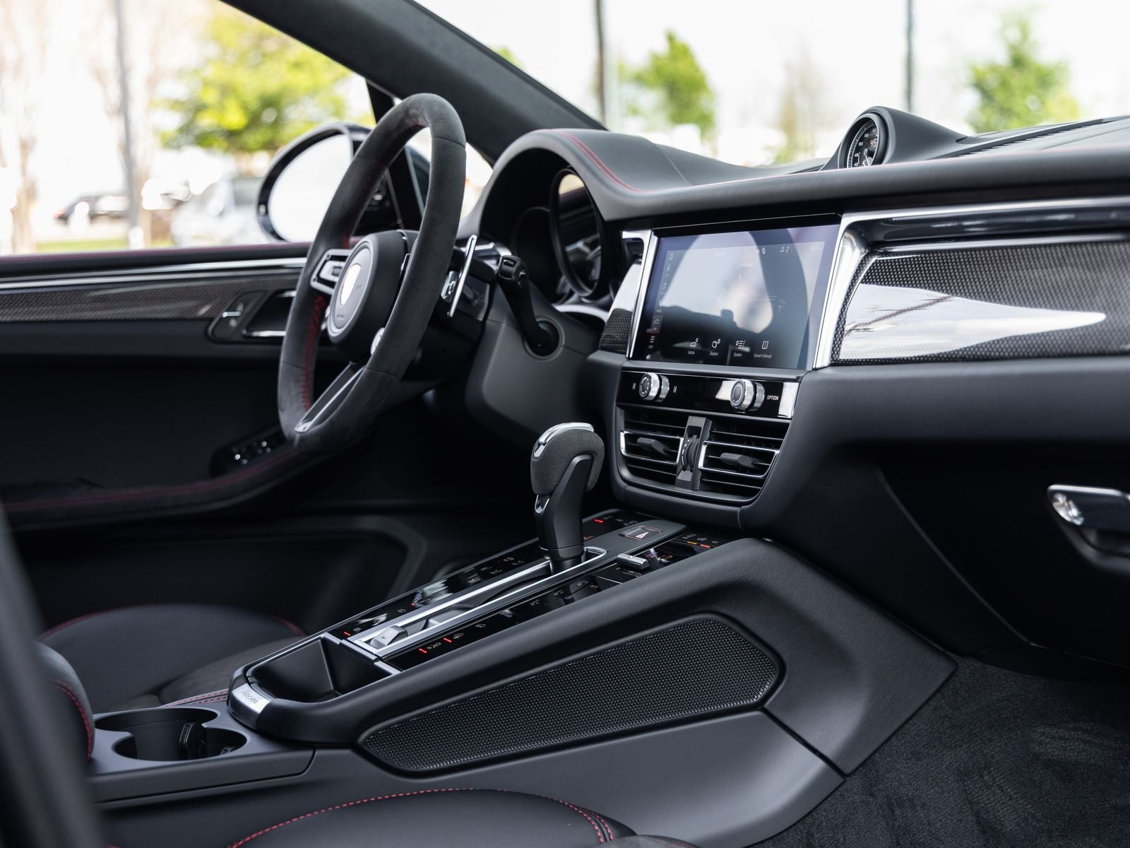 2026 Porsche Macan Macan GTS