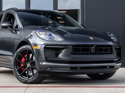 2026 Porsche Macan Macan GTS