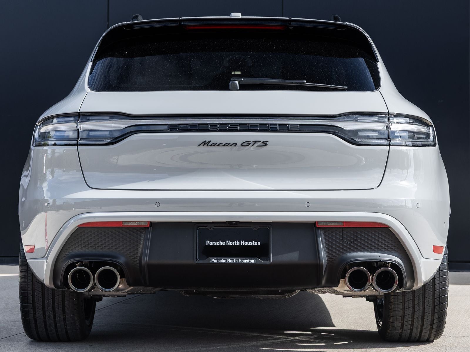 2026 Porsche Macan Macan GTS