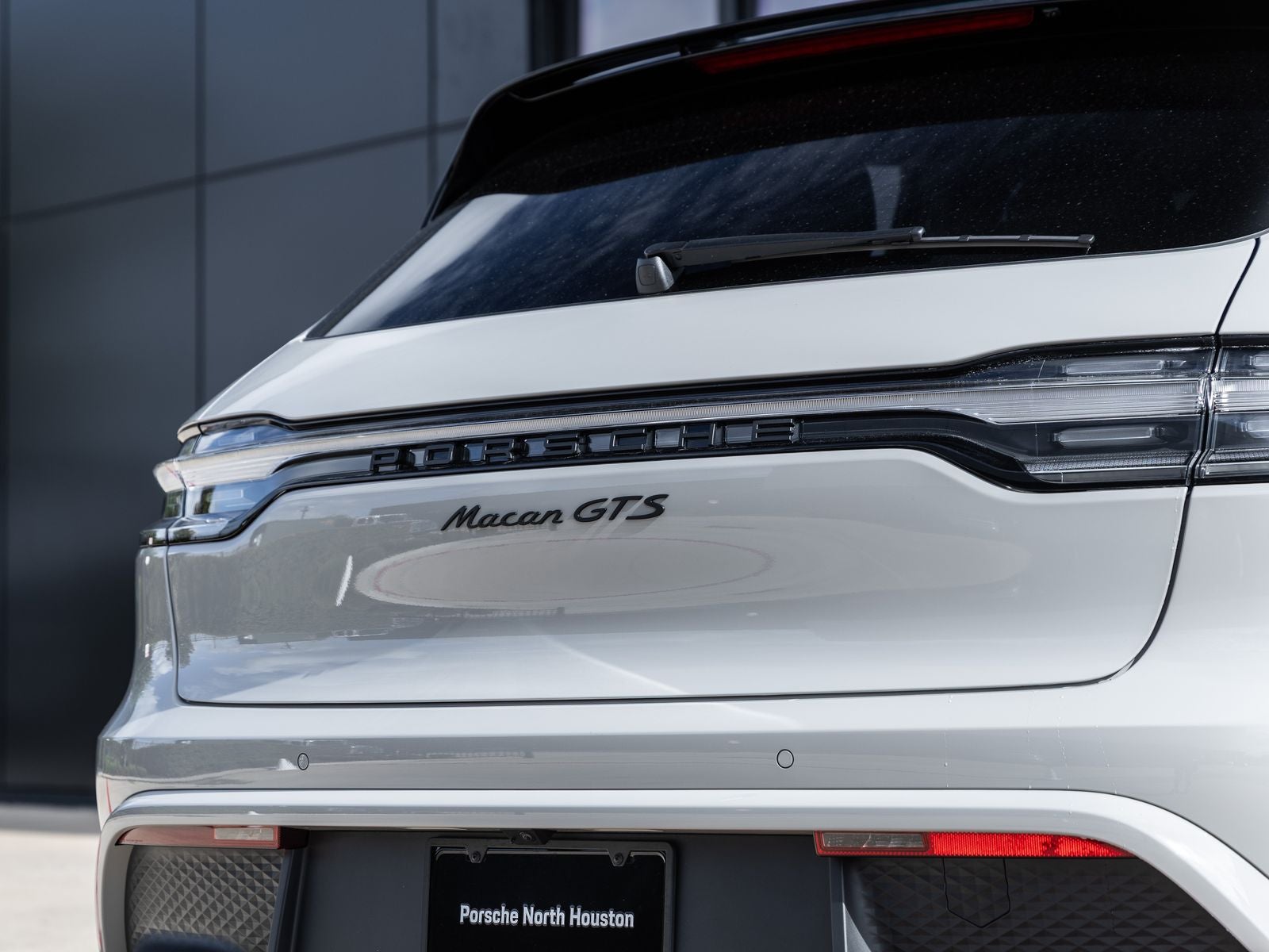 2026 Porsche Macan Macan GTS