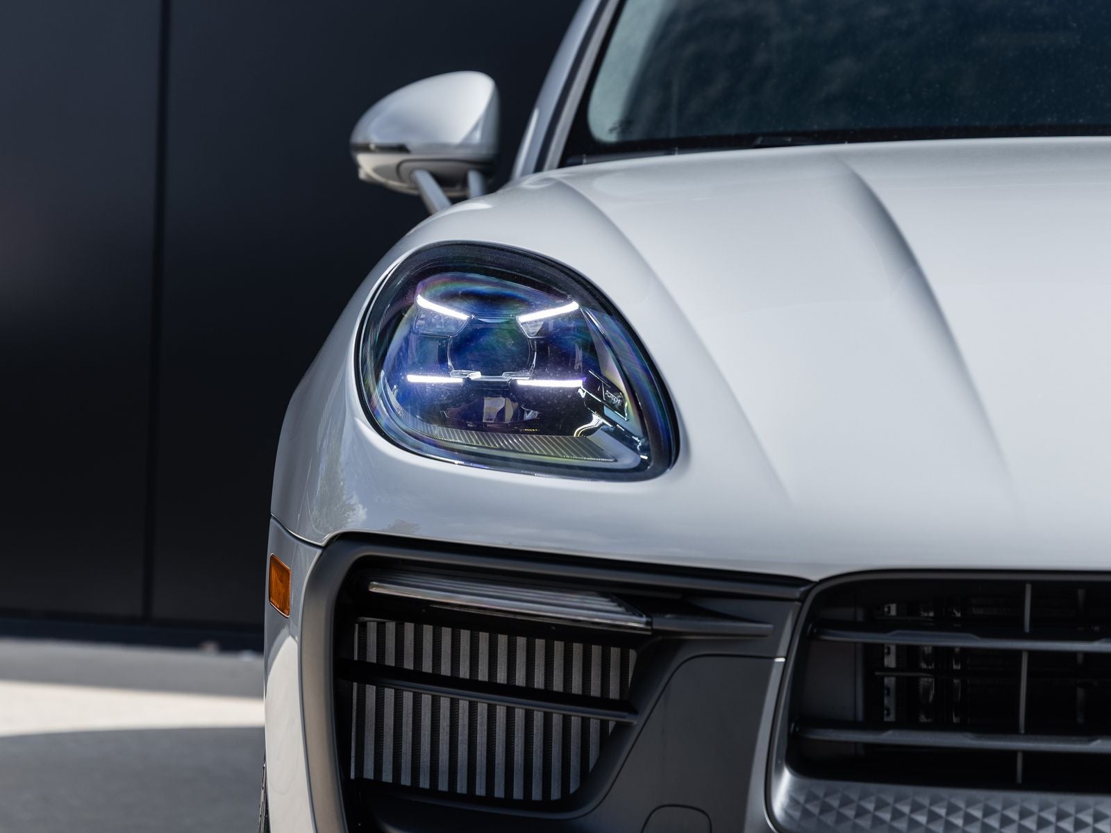 2026 Porsche Macan Macan GTS