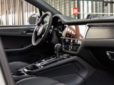 2026 Porsche Macan Macan GTS