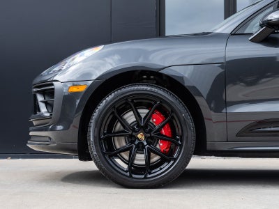 2026 Porsche Macan GTS