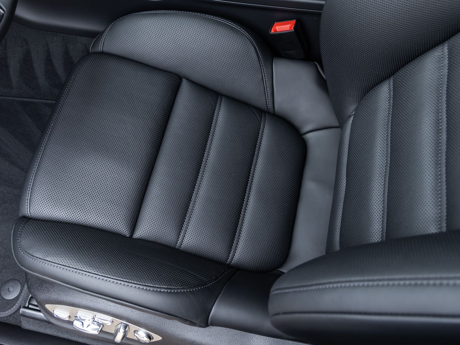2026 Porsche Macan GTS
