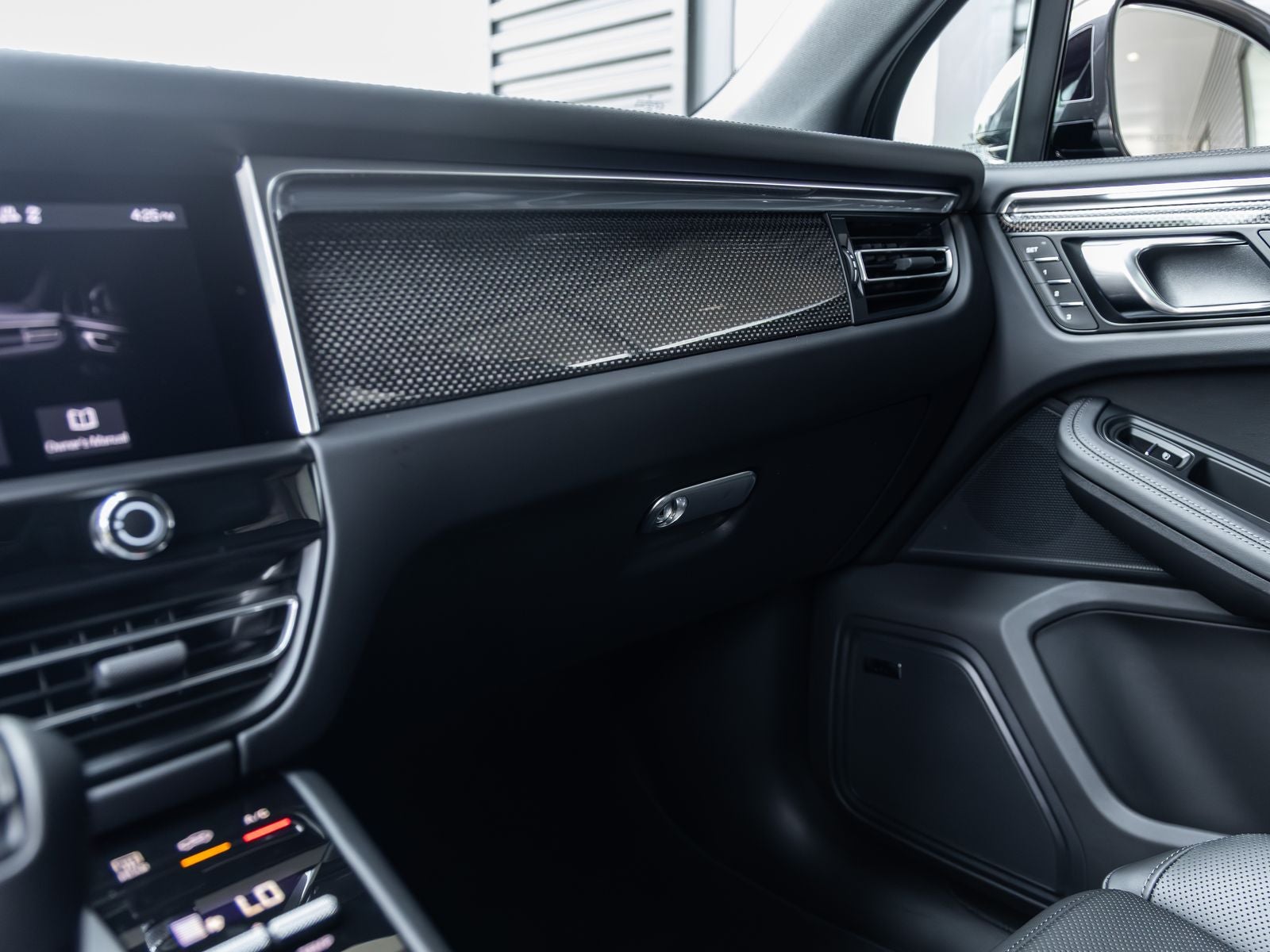 2026 Porsche Macan GTS