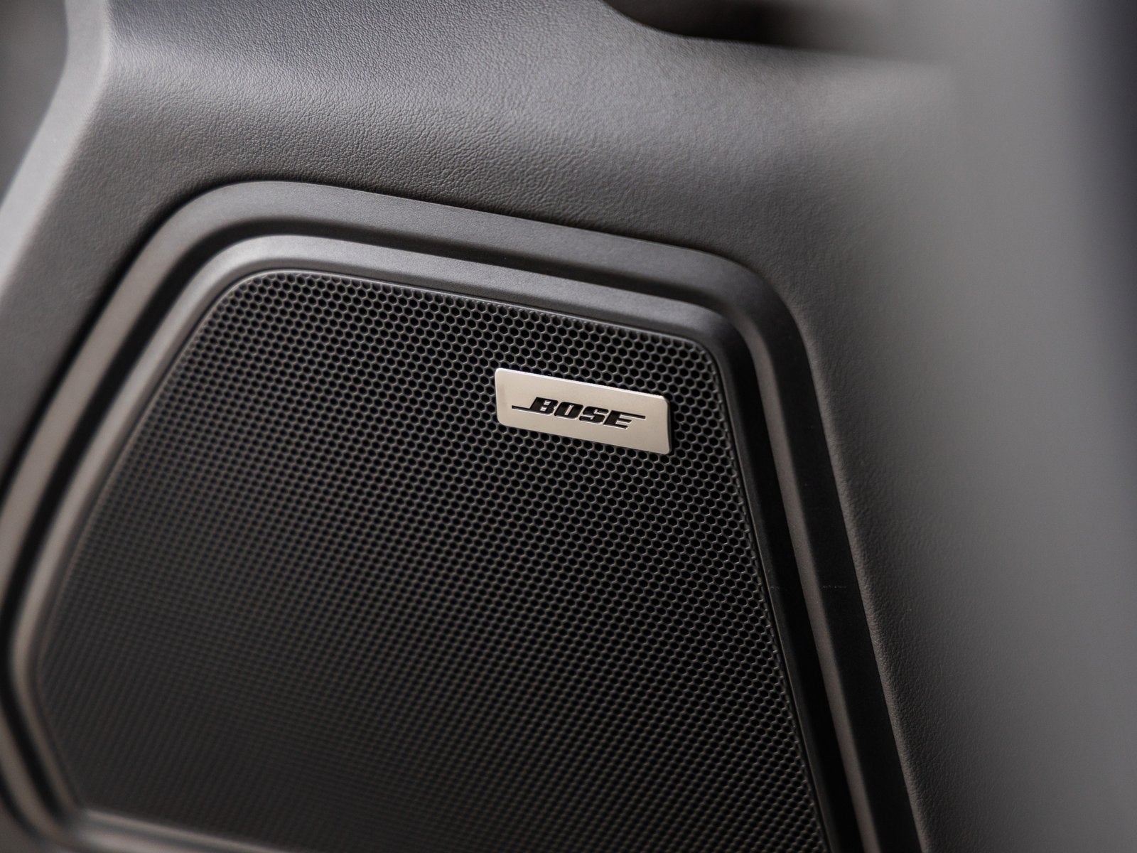 2026 Porsche Macan Macan GTS