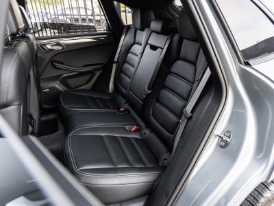 2026 Porsche Macan Macan GTS