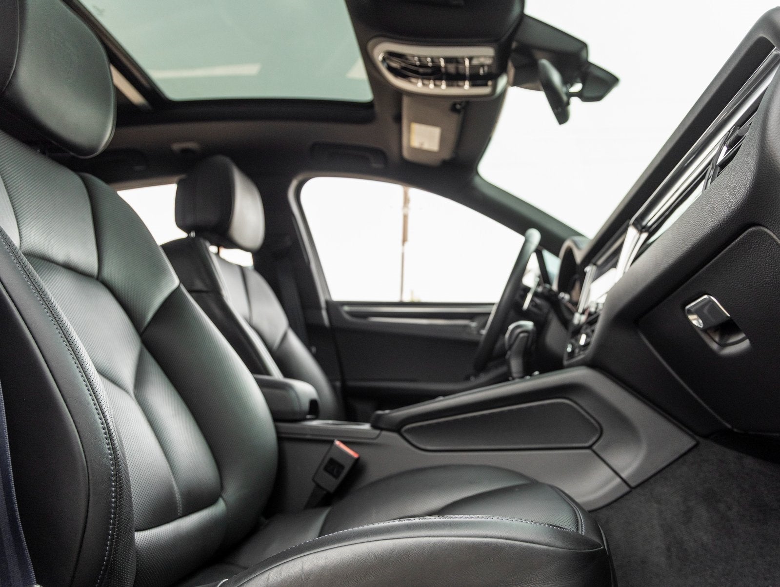 2024 Porsche Macan Macan S (MY24)