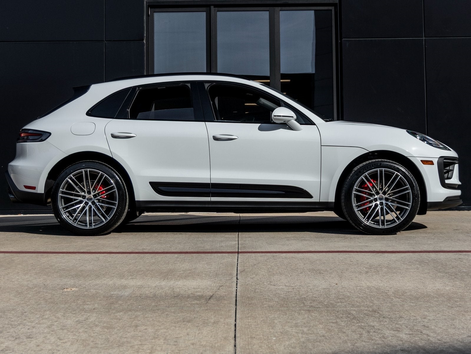 2026 Porsche Macan Macan S