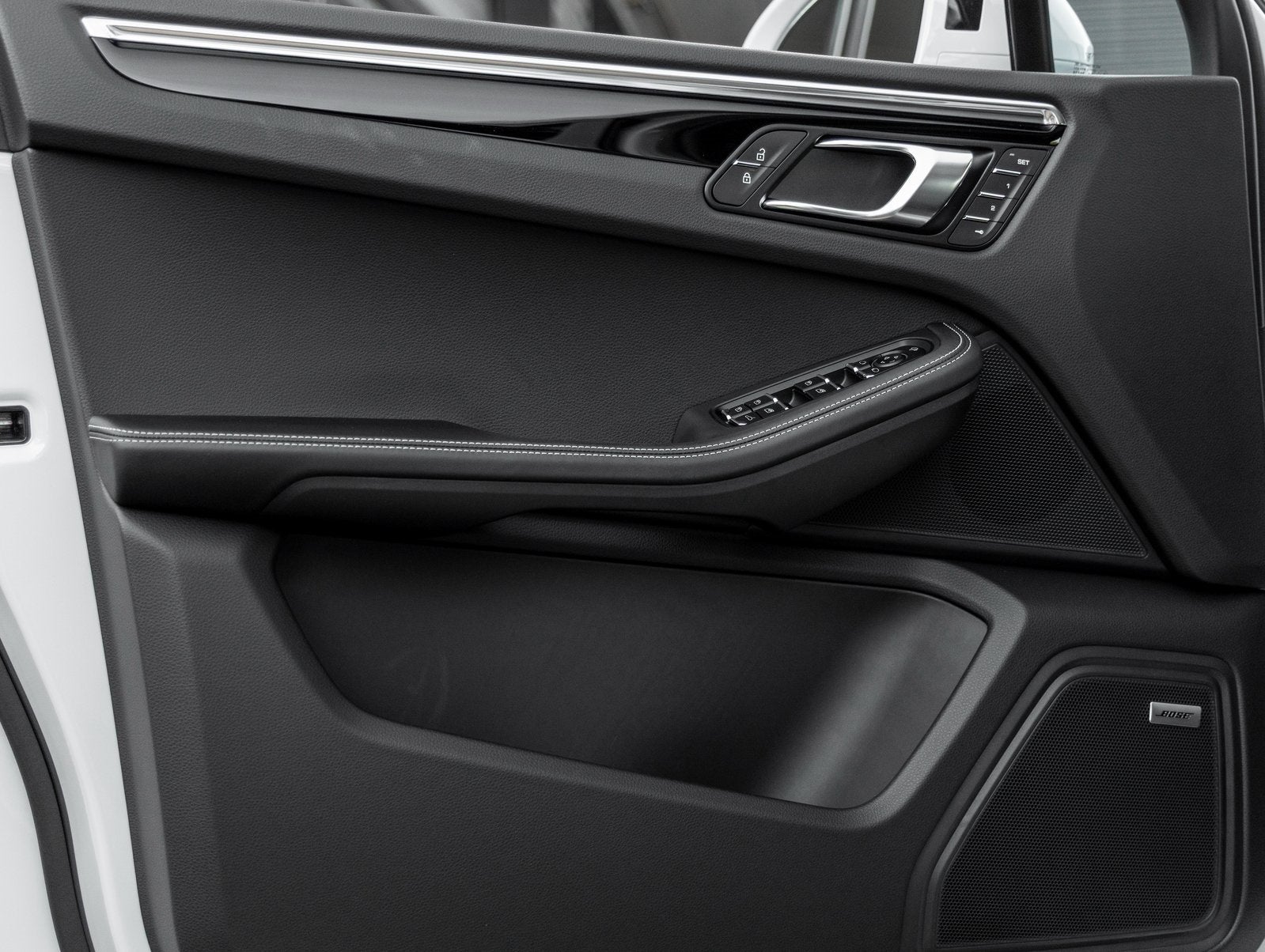 2026 Porsche Macan Macan S