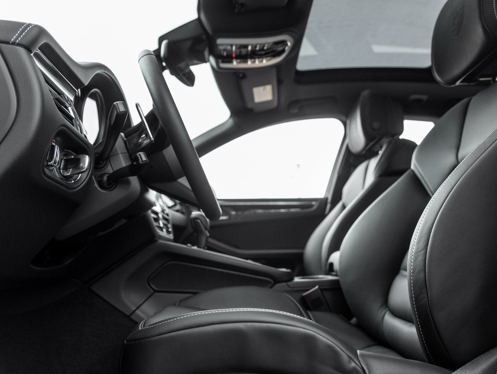 2026 Porsche Macan Macan S