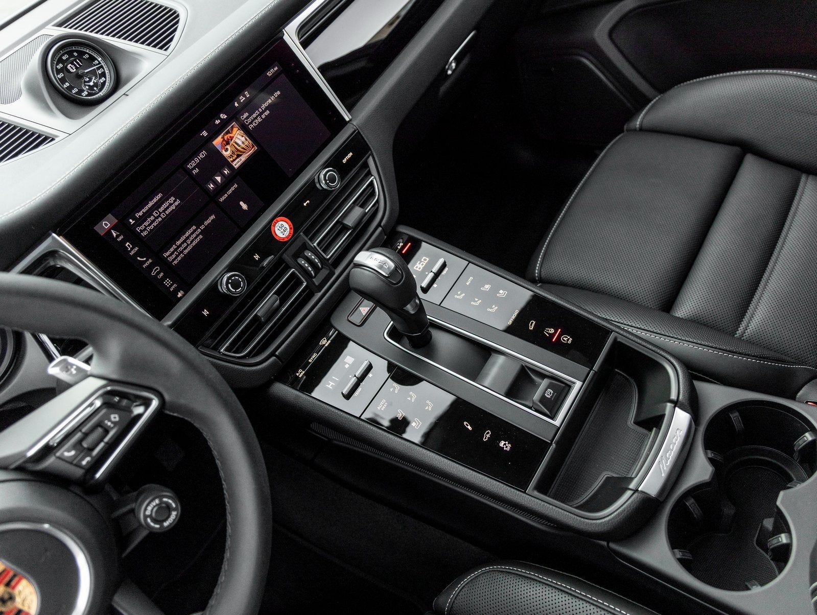 2026 Porsche Macan Macan S