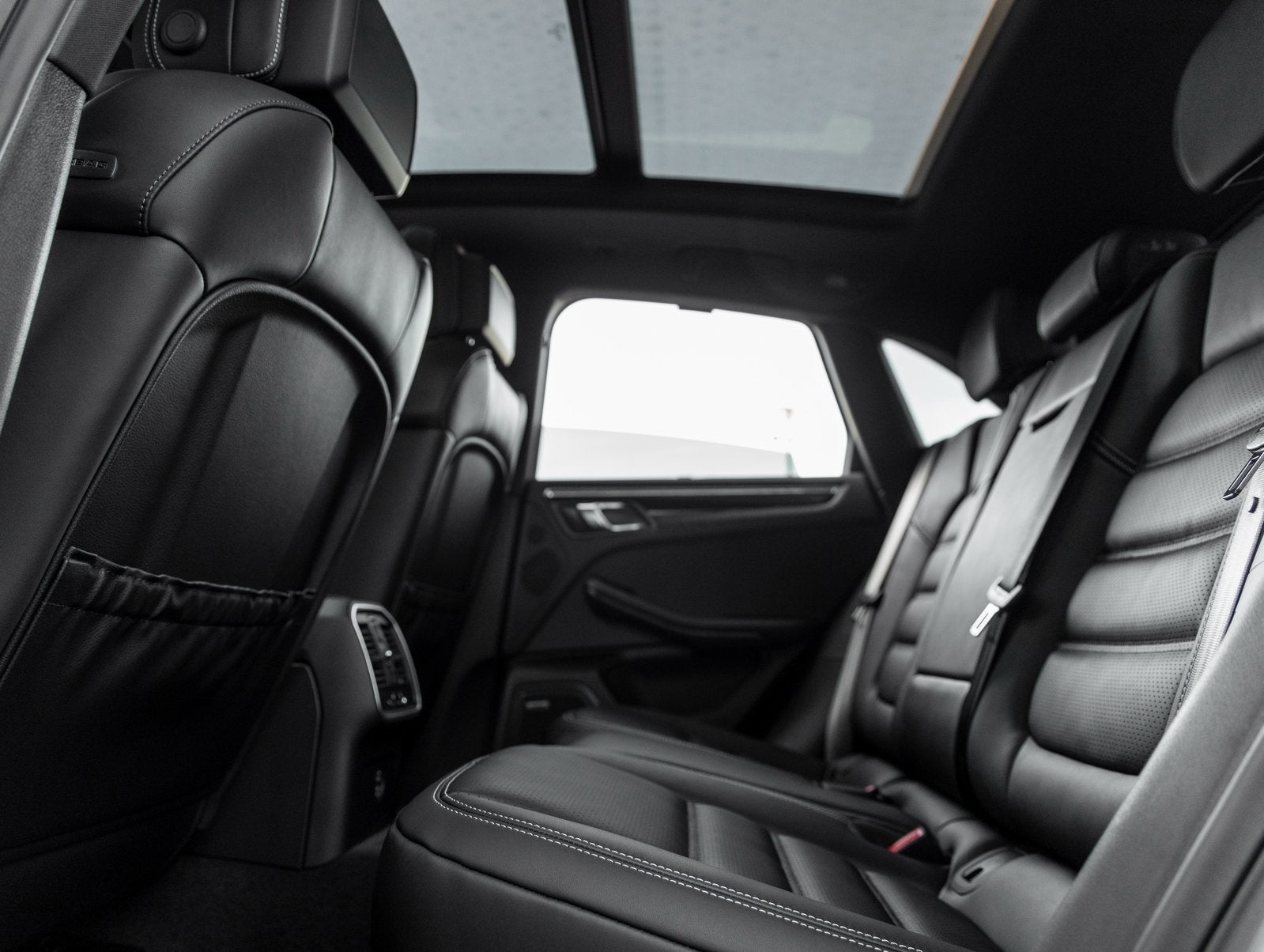 2026 Porsche Macan Macan S