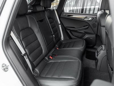 2026 Porsche Macan Macan S