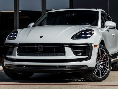 2026 Porsche Macan Macan S