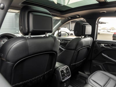 2026 Porsche Macan Macan S