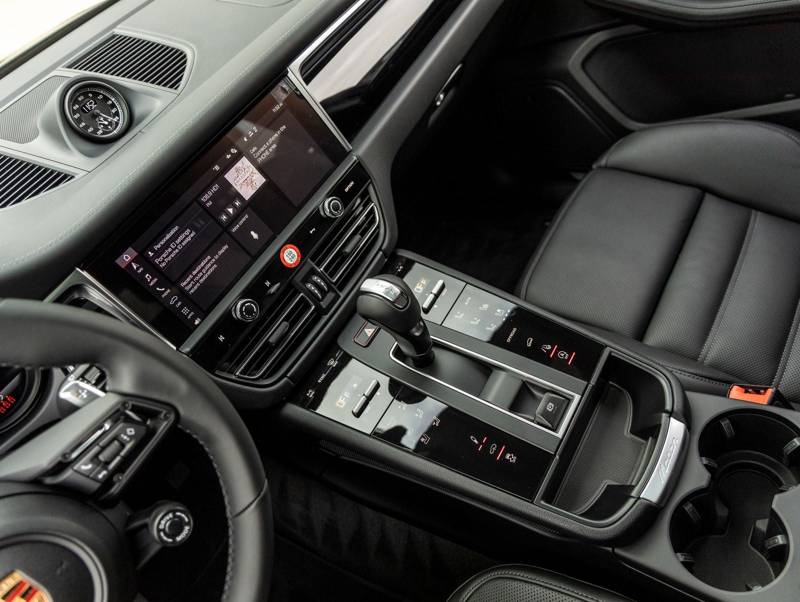 2026 Porsche Macan Macan S