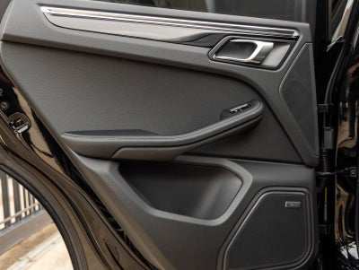 2026 Porsche Macan Macan S