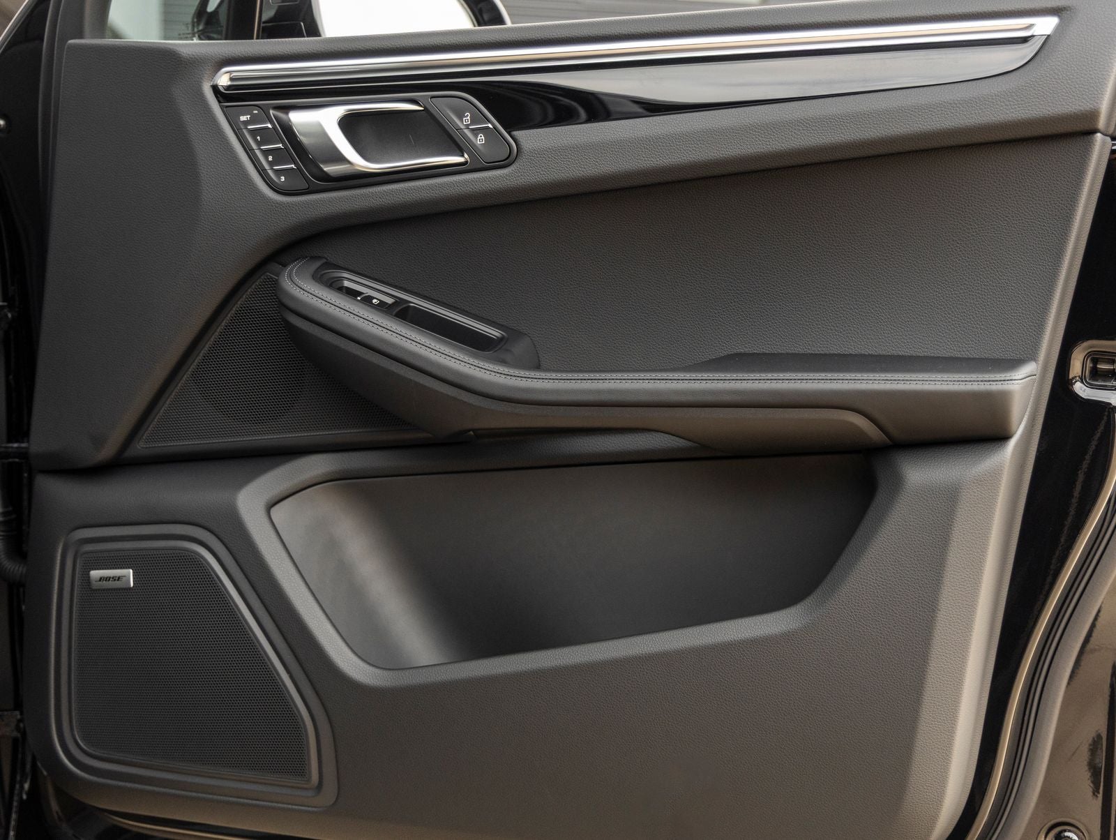 2026 Porsche Macan Macan S