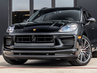 2026 Porsche Macan Macan S