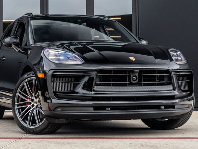 2026 Porsche Macan Macan S