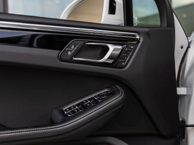 2026 Porsche Macan Macan S