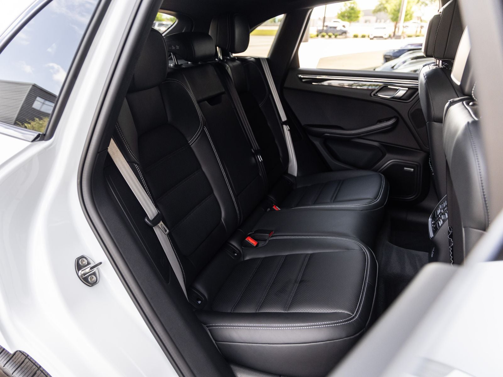 2026 Porsche Macan Macan S