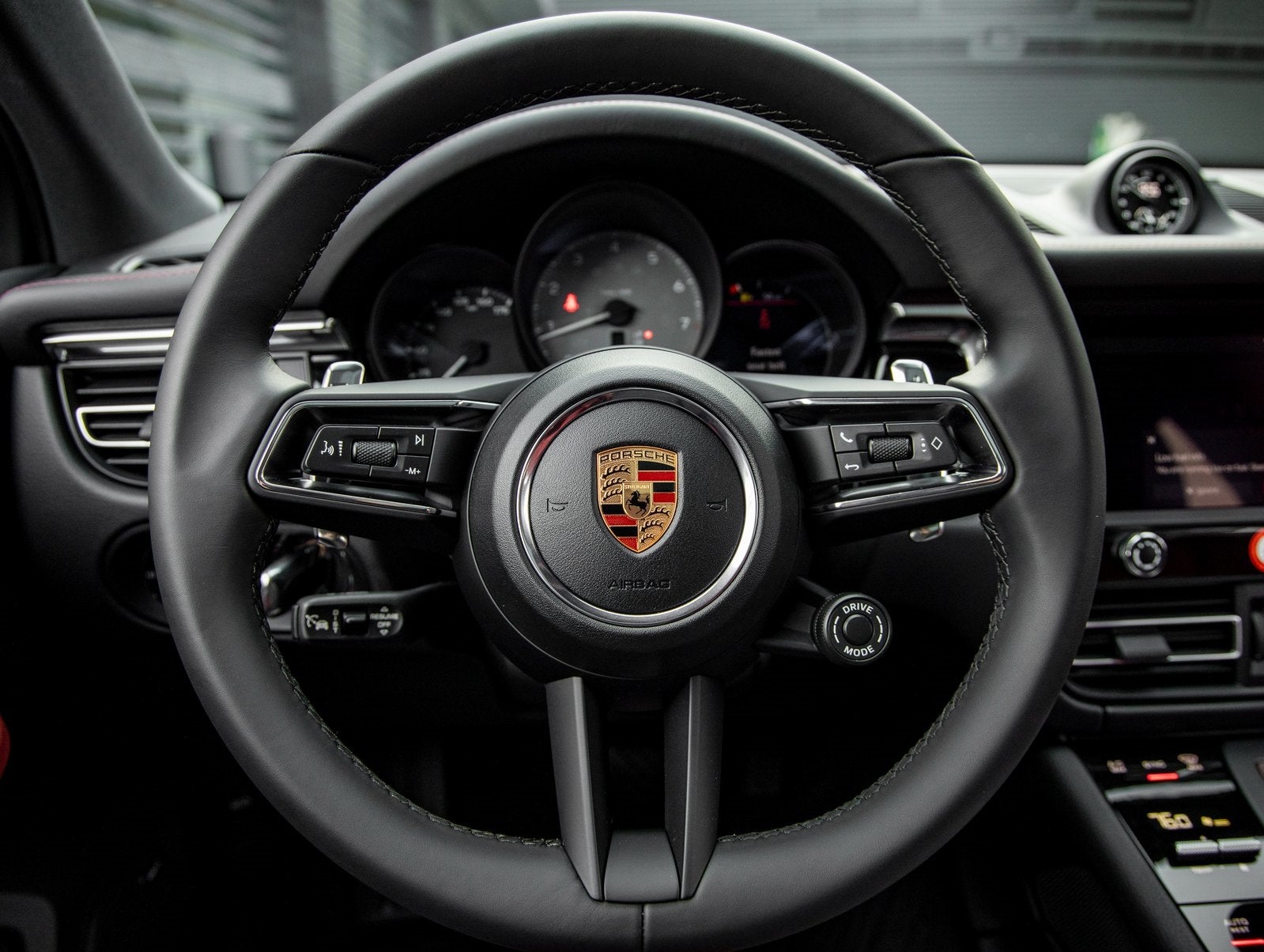 2026 Porsche Macan Macan S