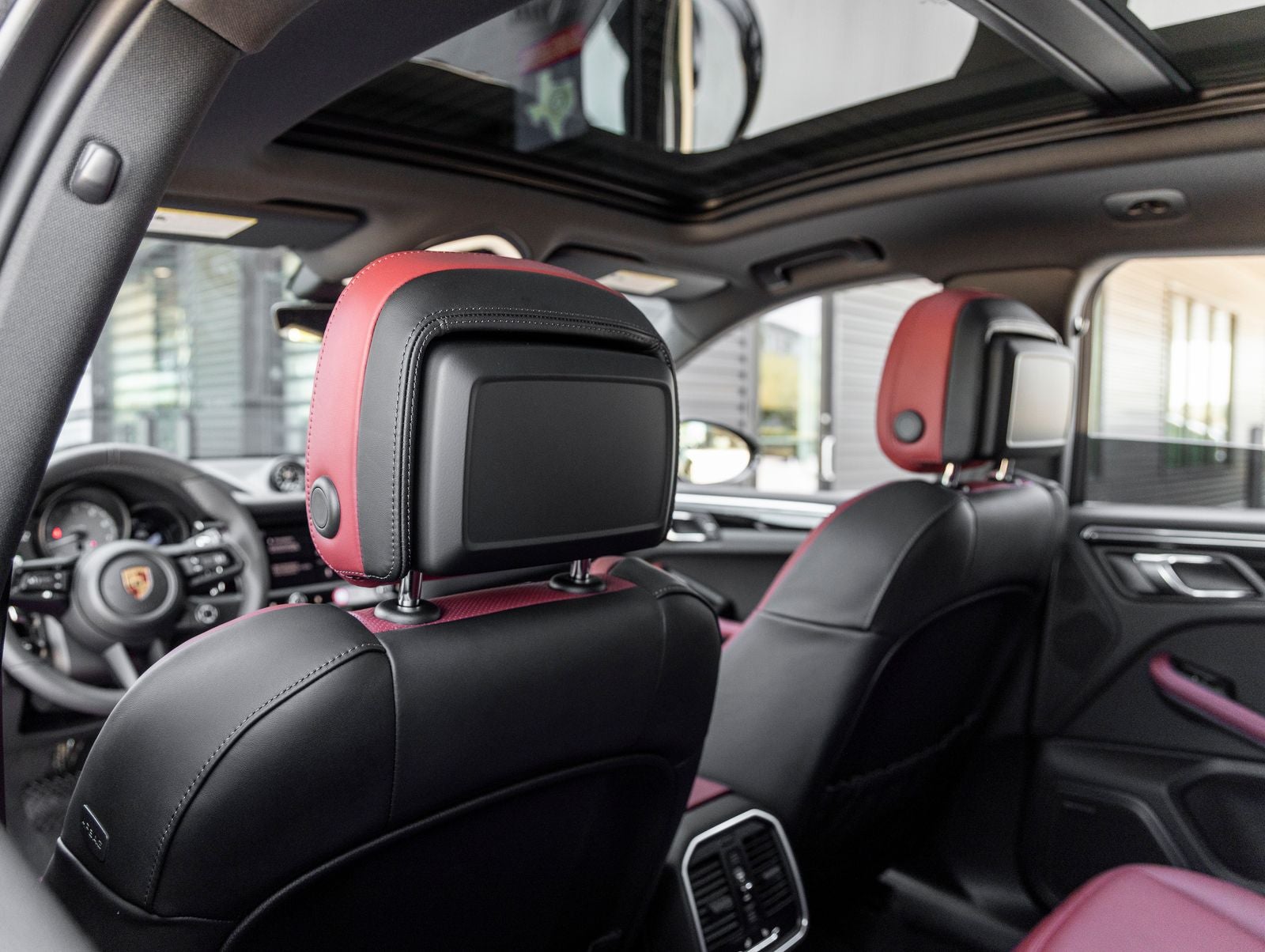 2026 Porsche Macan Macan S