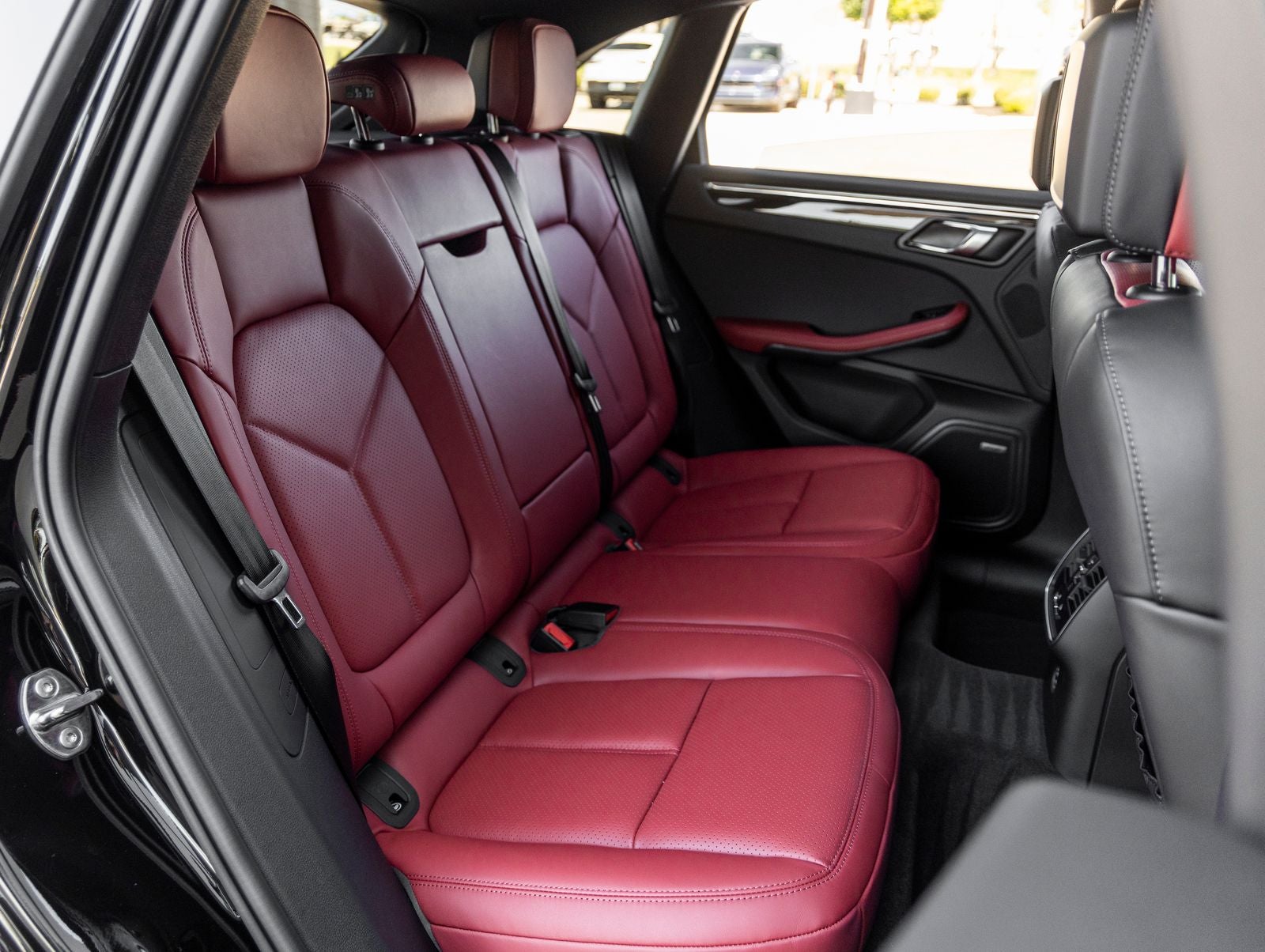 2026 Porsche Macan Macan S