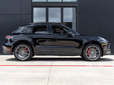 2026 Porsche Macan Macan S