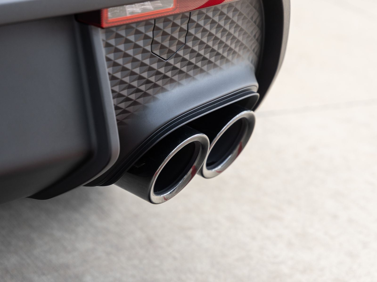 2026 Porsche Macan Macan S