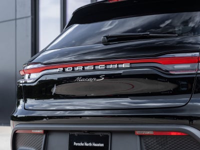 2026 Porsche Macan Macan S