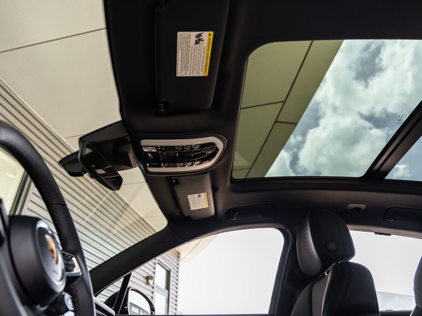 2026 Porsche Macan Macan S