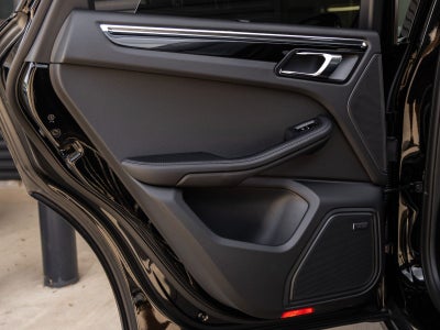 2026 Porsche Macan Macan S