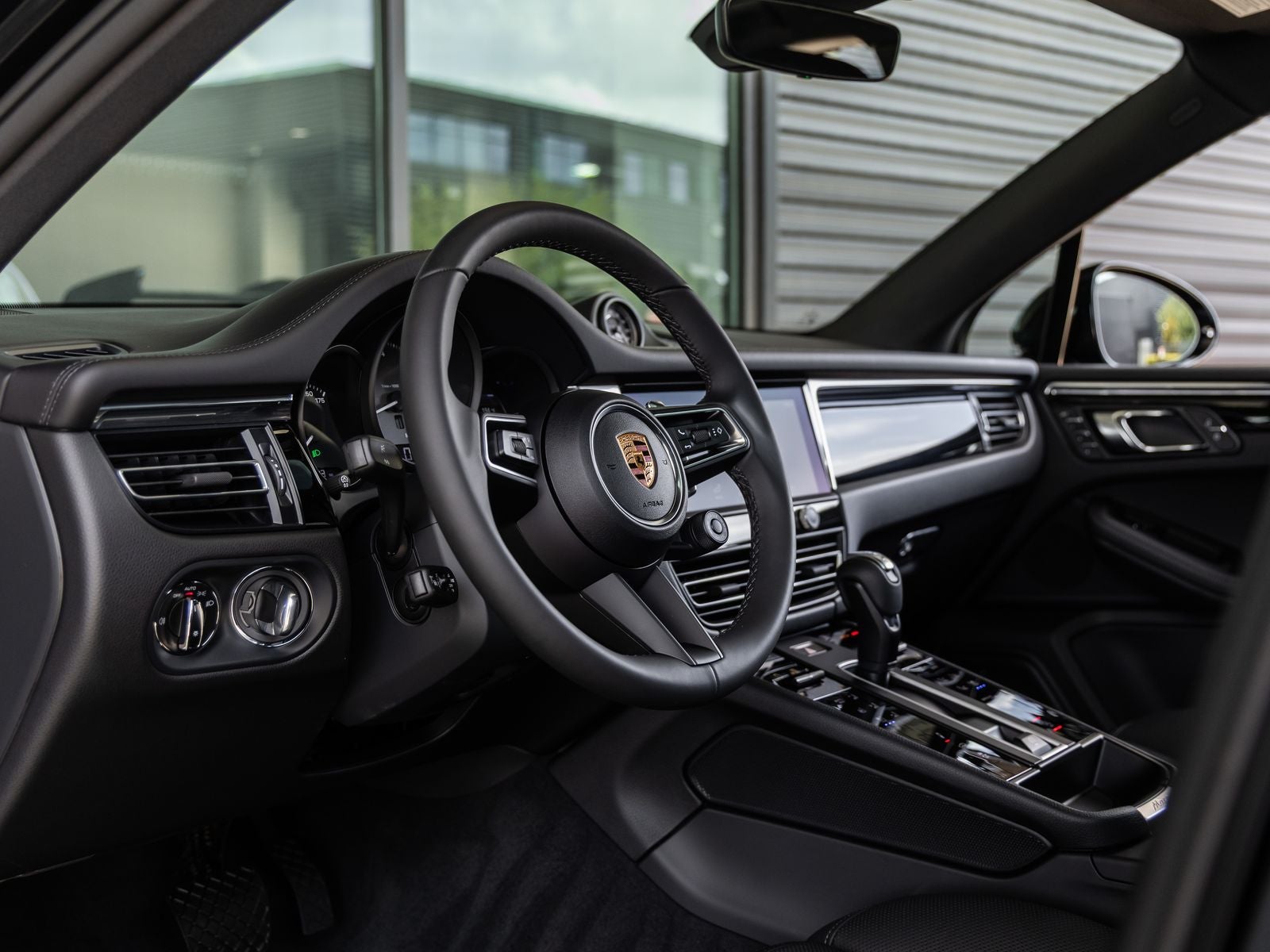 2026 Porsche Macan Macan S