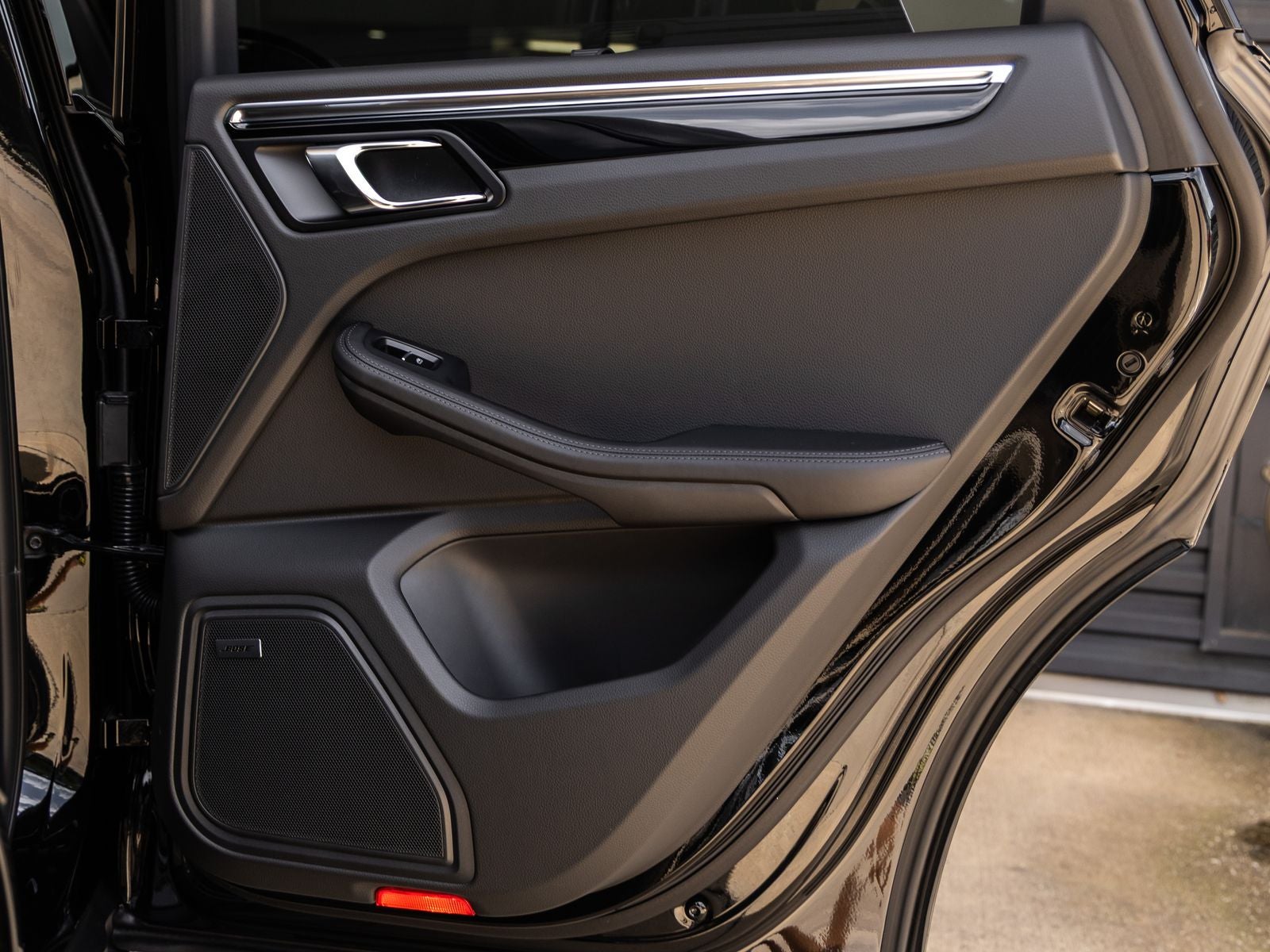2026 Porsche Macan Macan S
