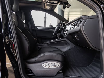 2026 Porsche Macan Macan S